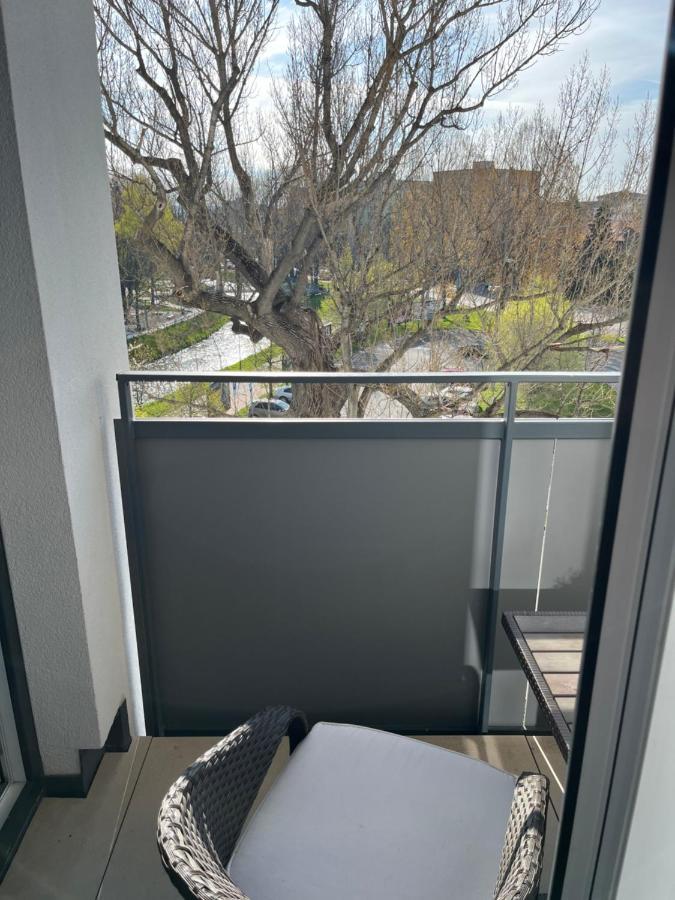 A&d Downtown Apartman *
